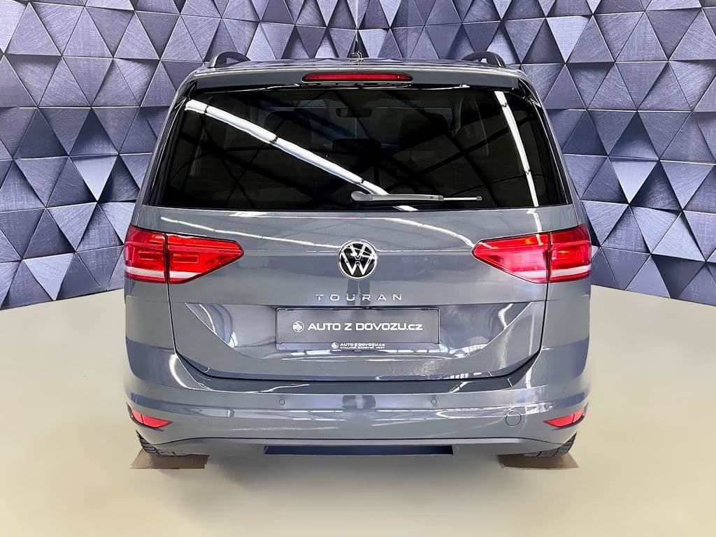 2023 Volkswagen Touran - 6
