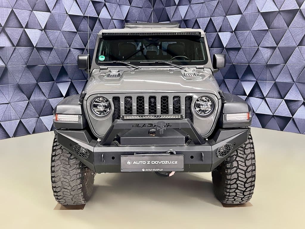 2023 Jeep Gladiator - 3