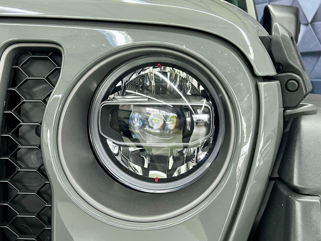 2023 Jeep Gladiator - 9