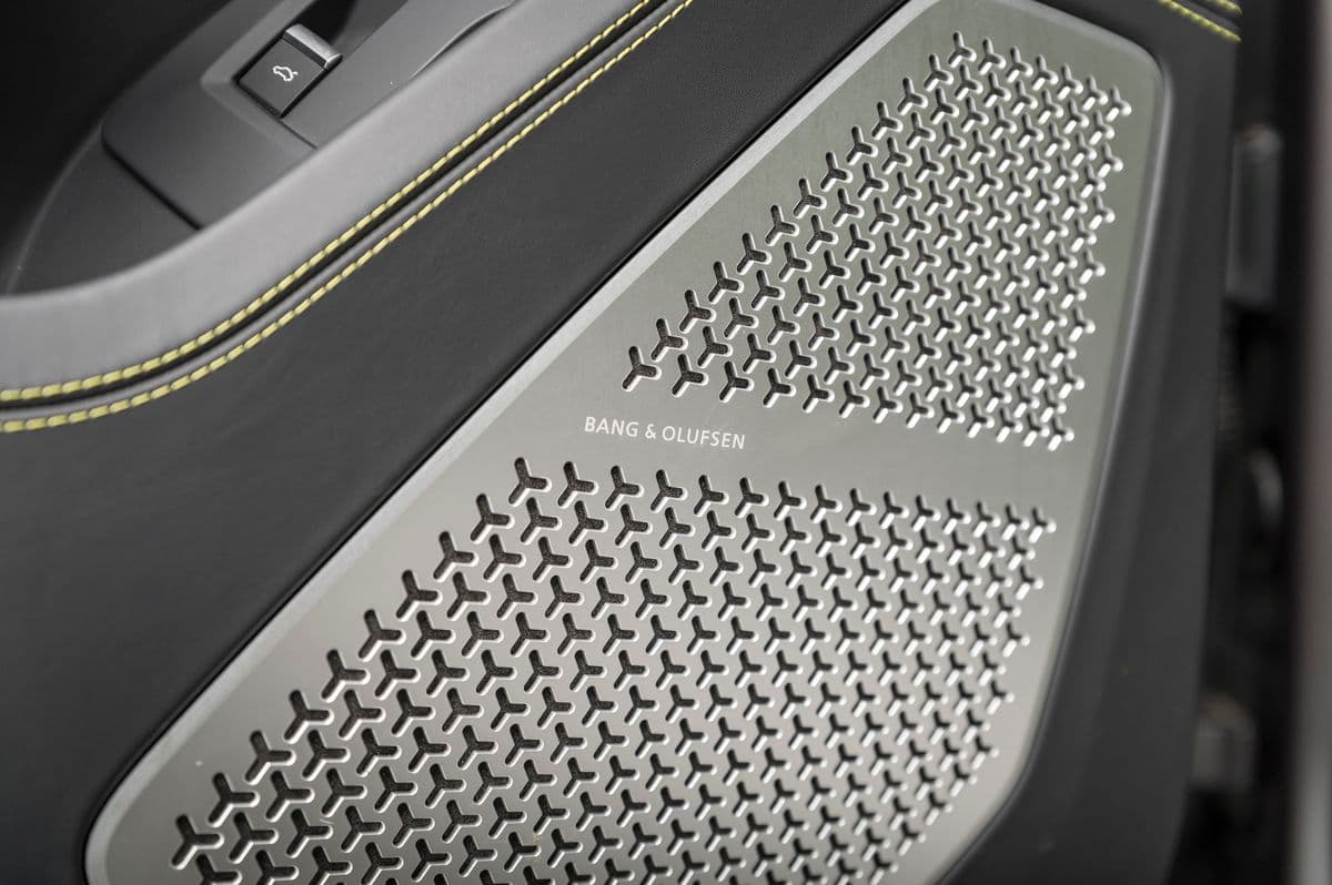 2024 Lamborghini Urus - 12