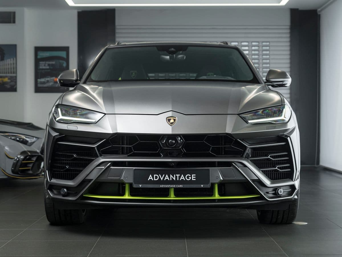 2024 Lamborghini Urus - 2
