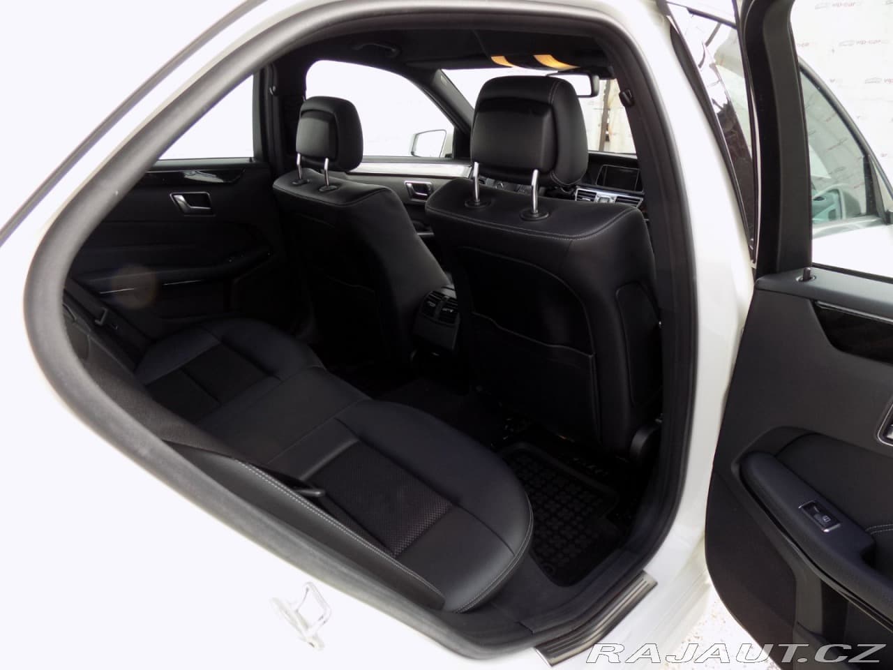 2014 Mercedes-Benz E-Class - 18