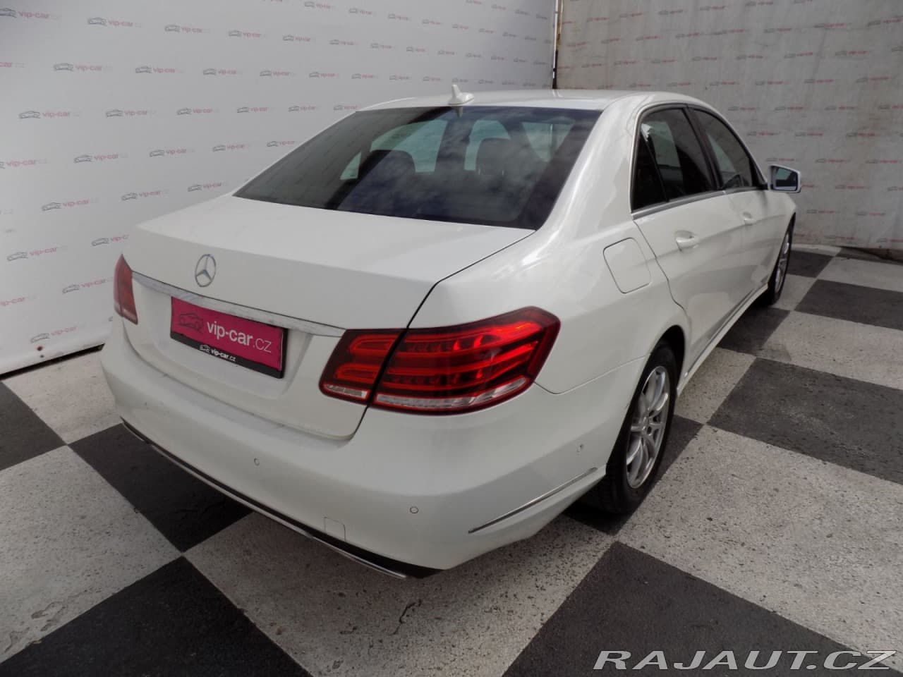 2014 Mercedes-Benz E-Class - 7