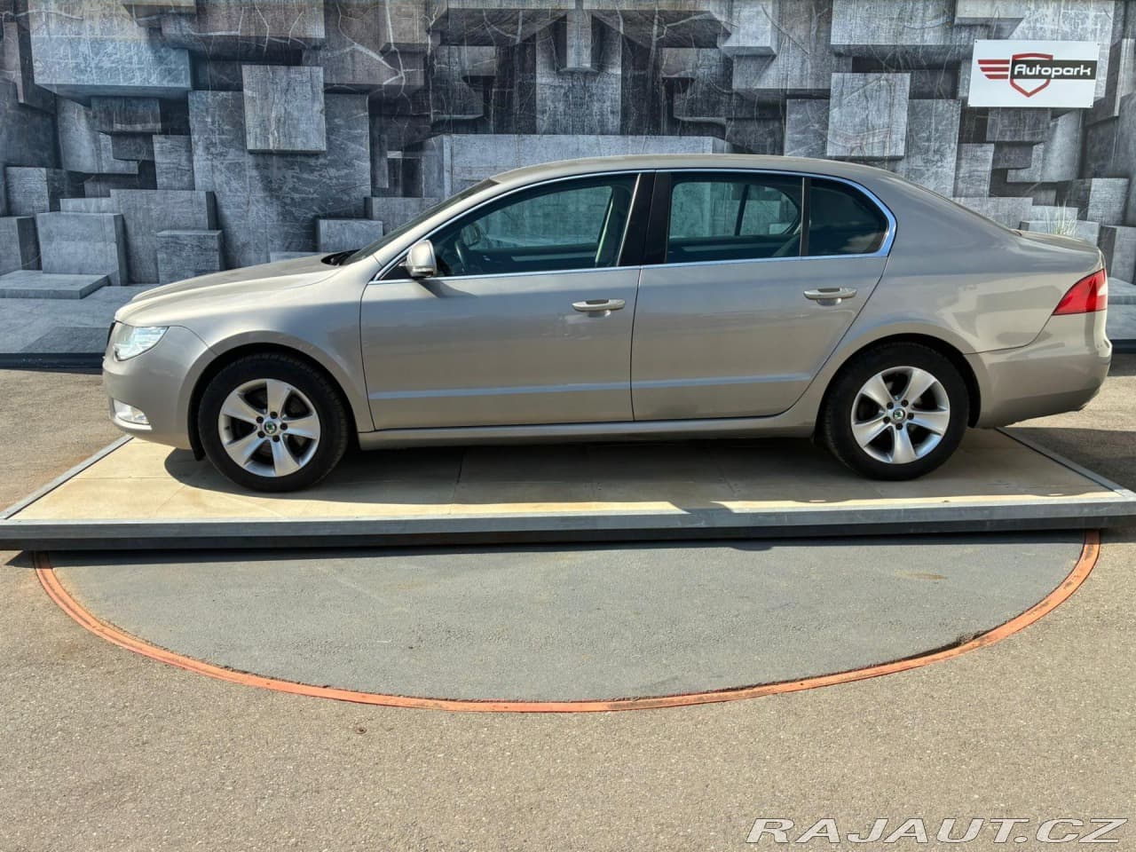 2012 Škoda Superb - 5