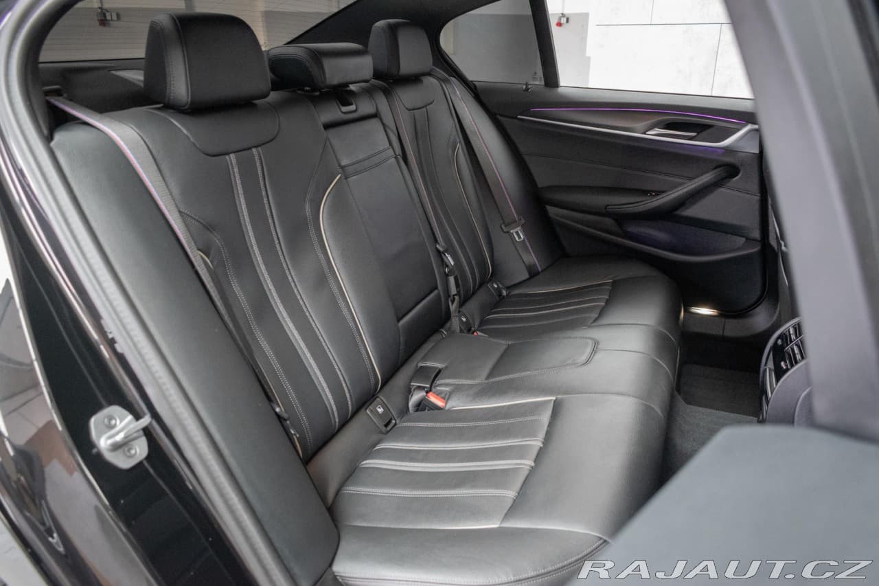 2023 BMW 5-Series - 13