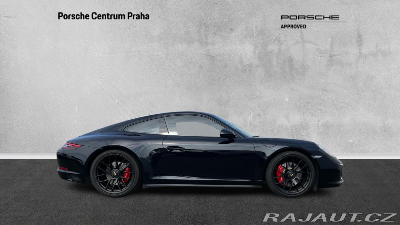 2017 Porsche 911 - 4