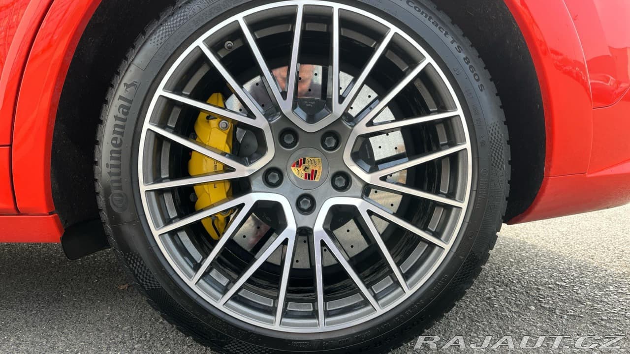 2019 Porsche Cayenne - 12