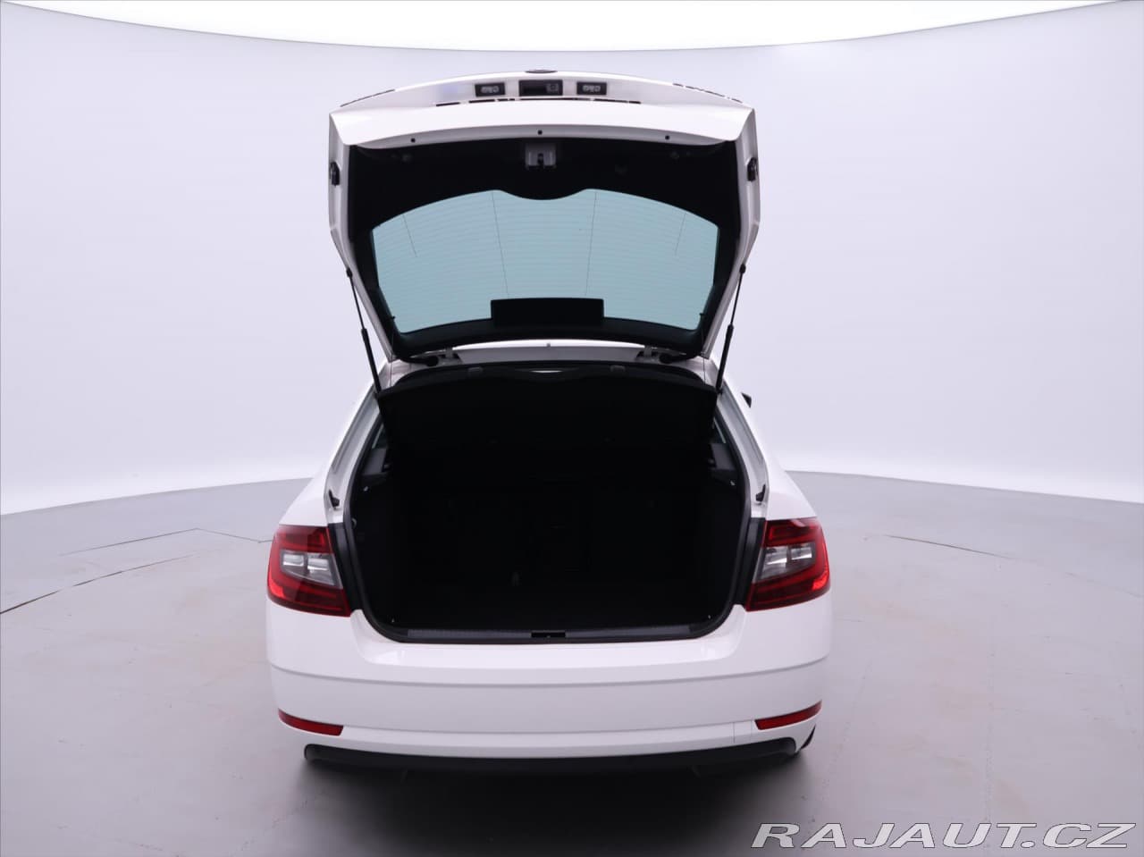 2019 Škoda Octavia - 9