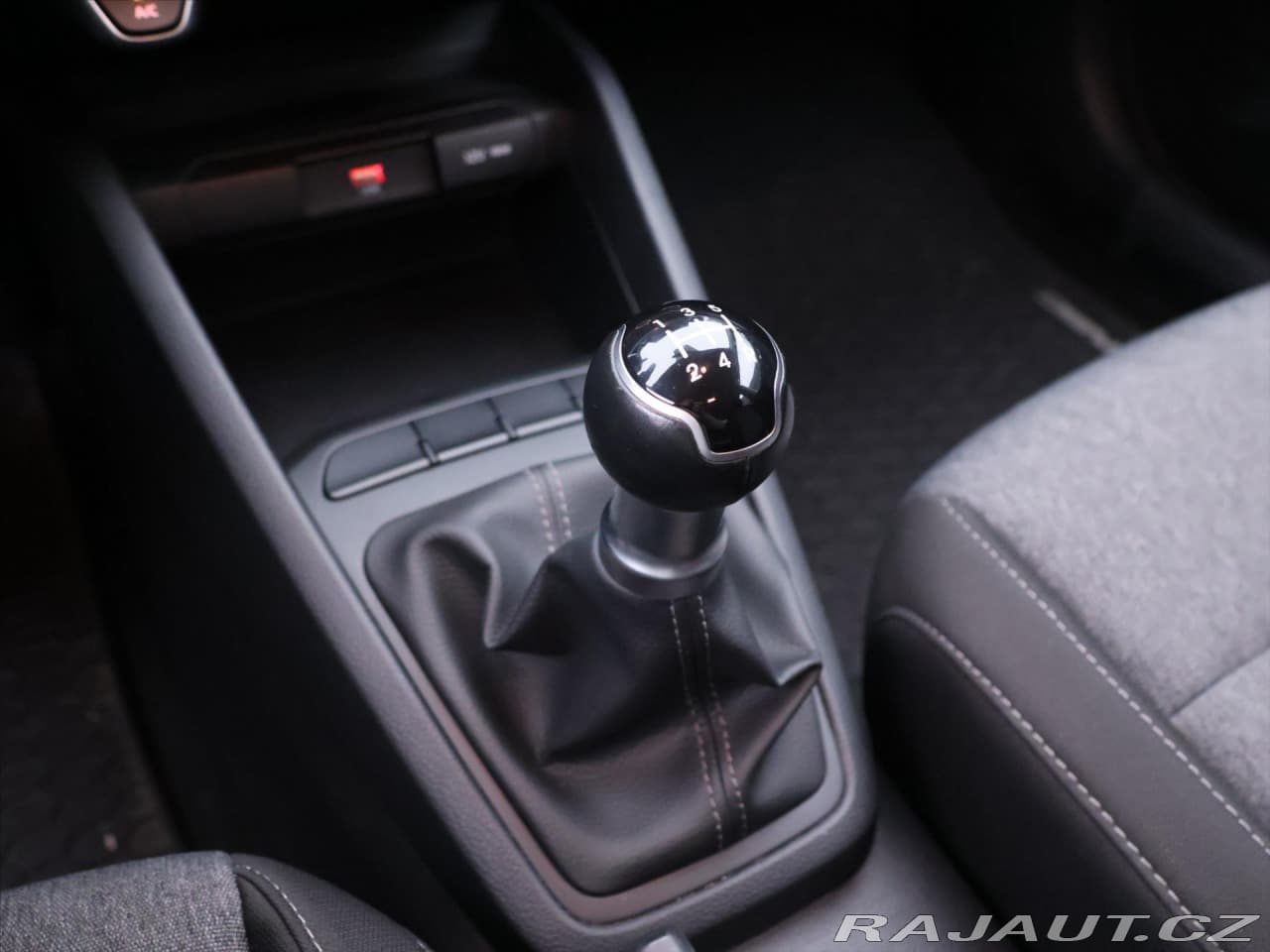 2023 Kia Stonic - 19