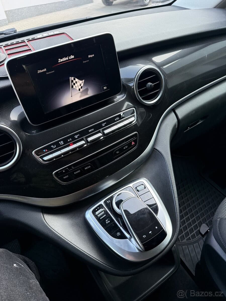 2017 Mercedes-Benz V-Class - 3