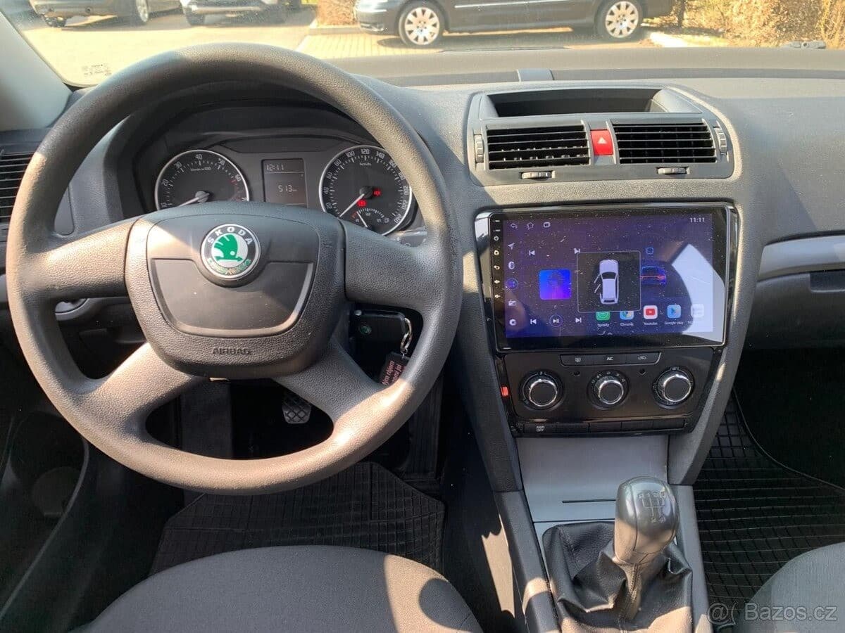 2011 Škoda Octavia - 13