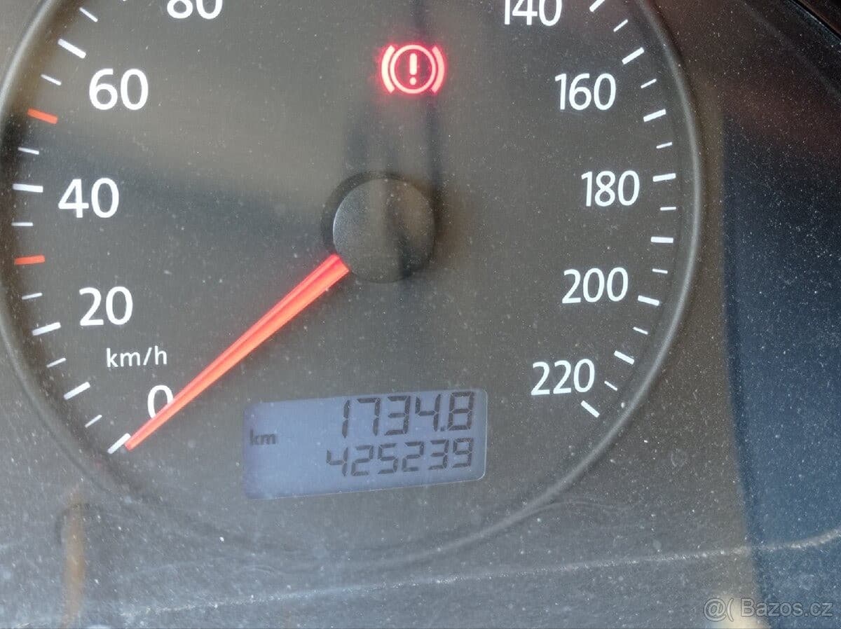 Volkswagen Transporter - 12