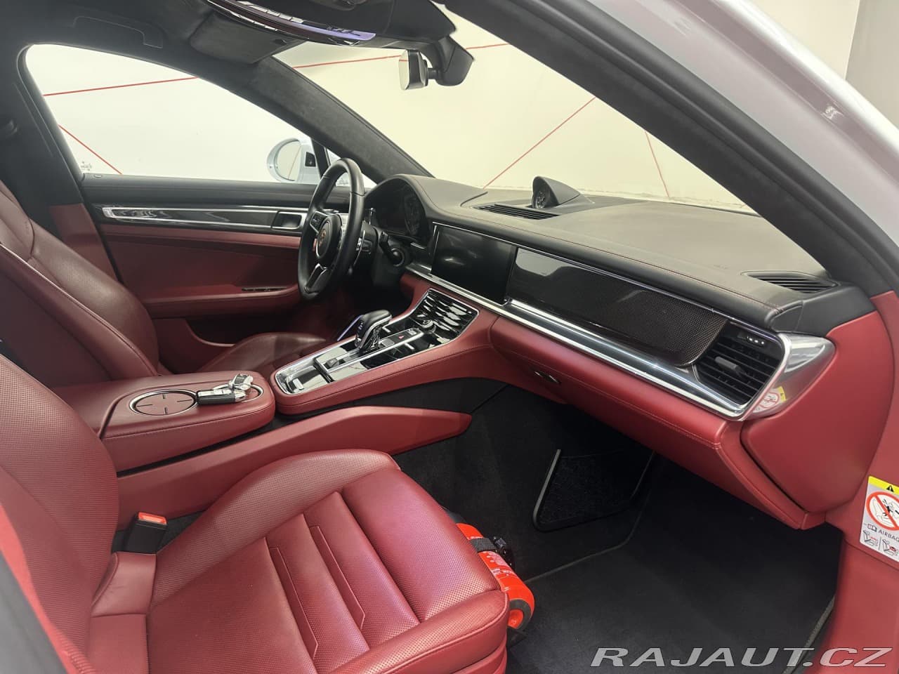 2017 Porsche PANAMERA - 10