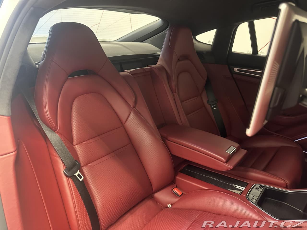 2017 Porsche PANAMERA - 13