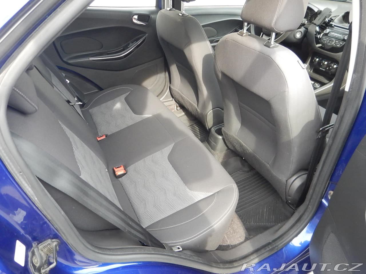 2016 Ford Ostatní - 12