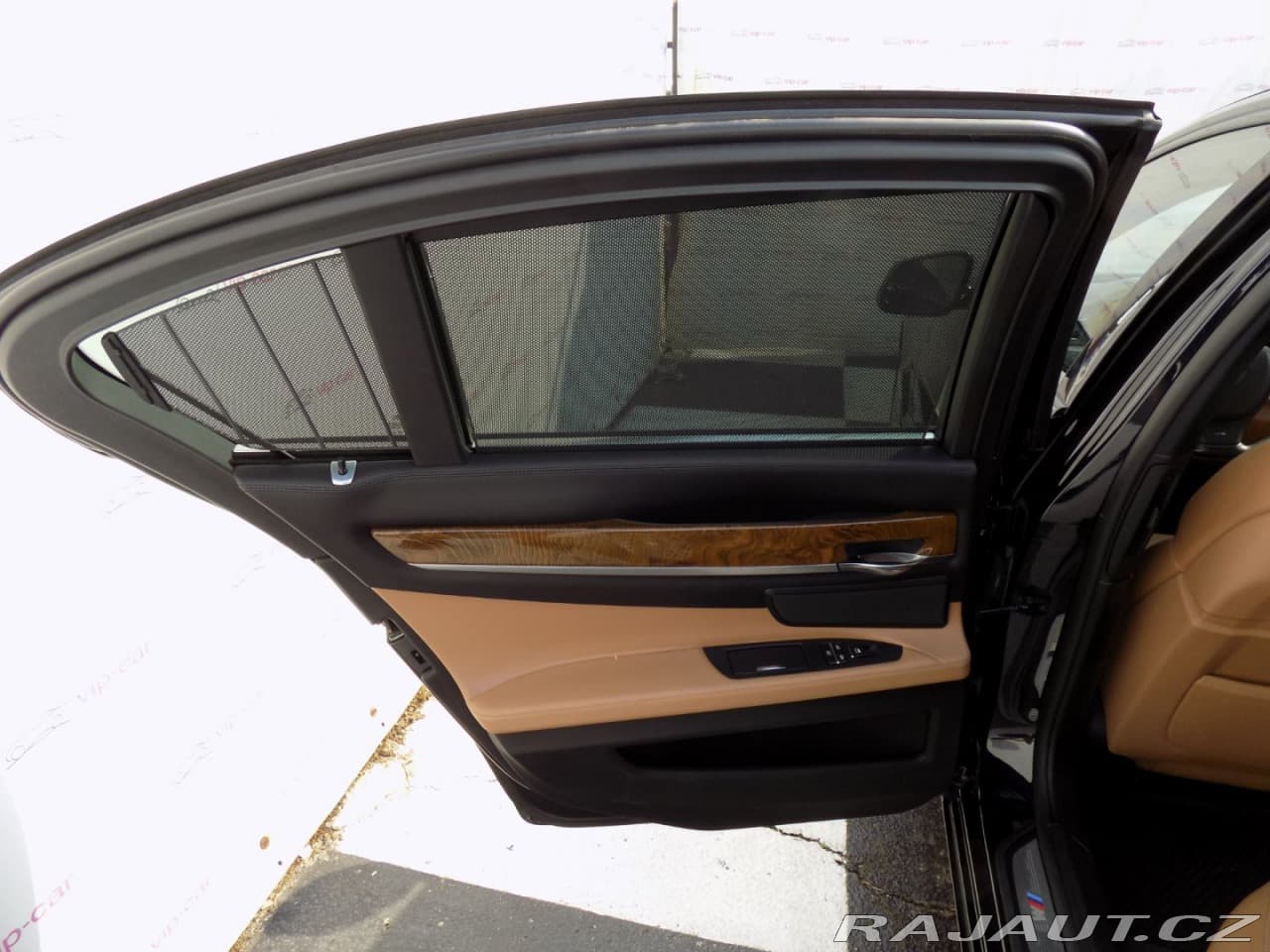 2012 BMW 7-Series - 12