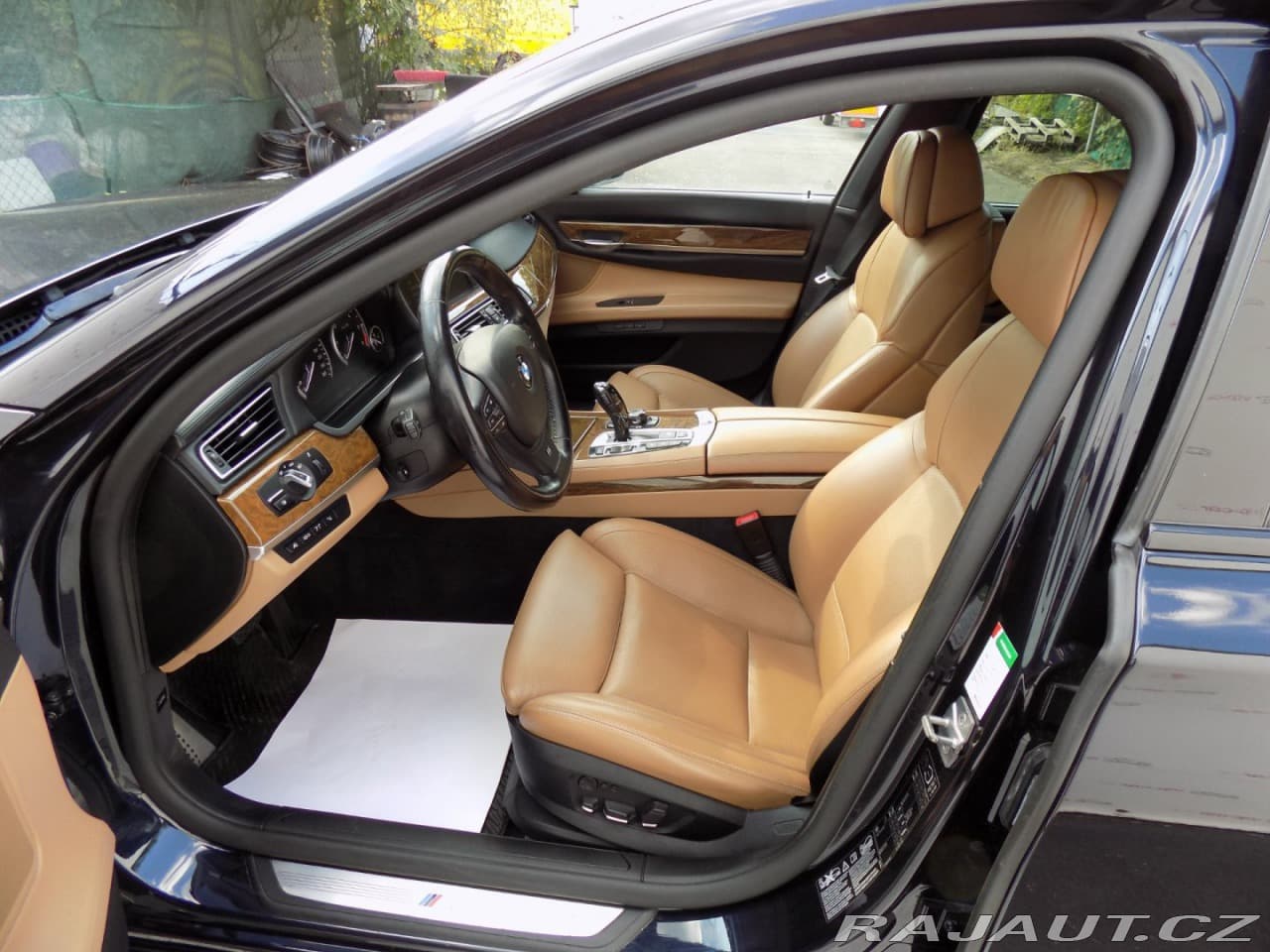 2012 BMW 7-Series - 13