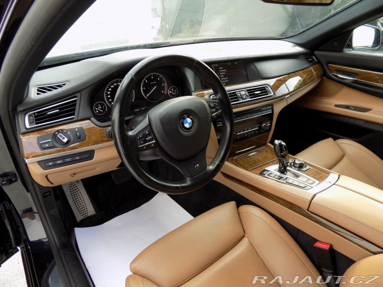 2012 BMW 7-Series - 14