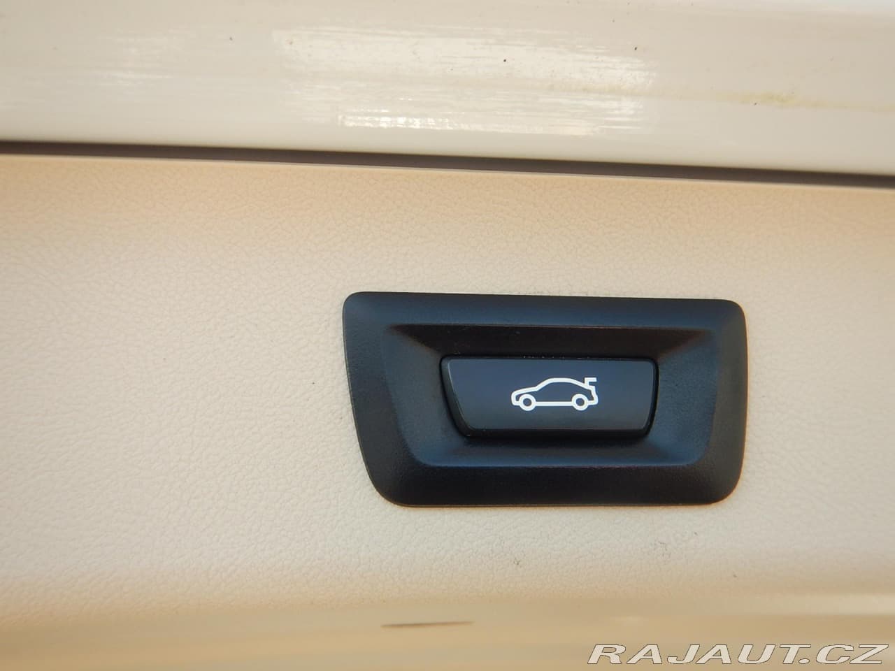 2019 BMW 5-Series - 15