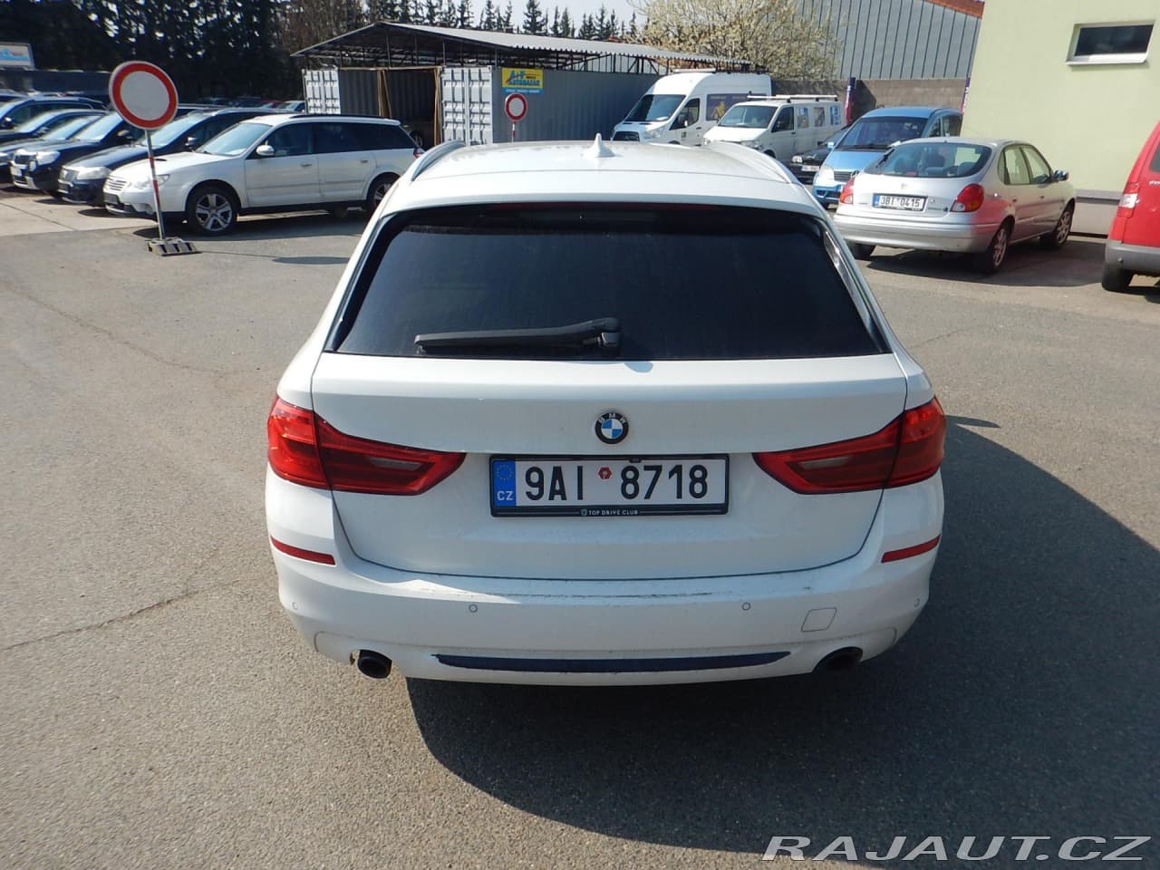 2019 BMW 5-Series - 5