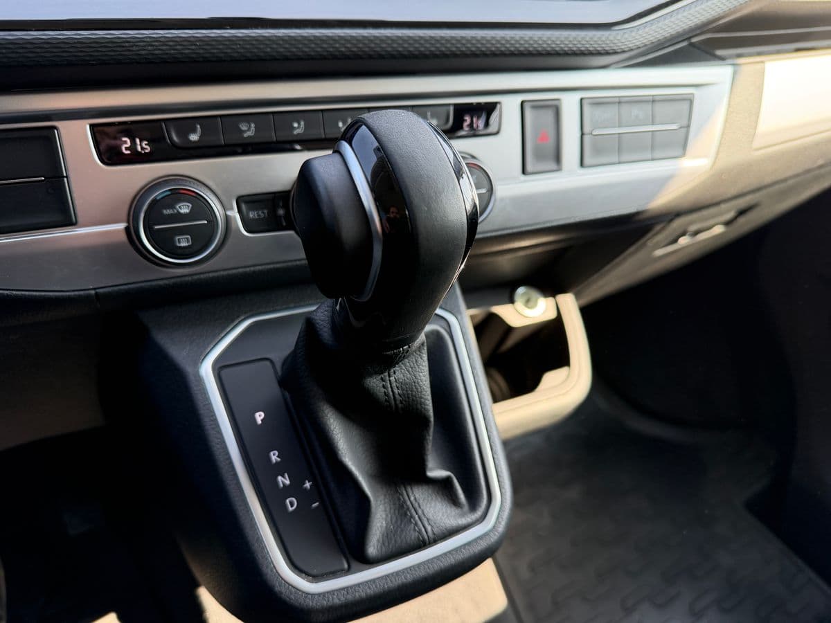 2022 Volkswagen Multivan - 9