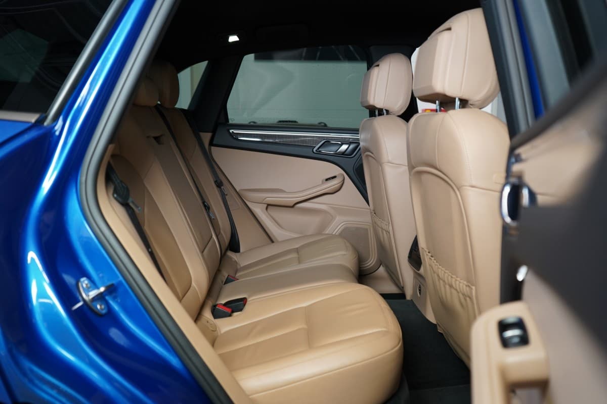 2019 Porsche Macan - 19