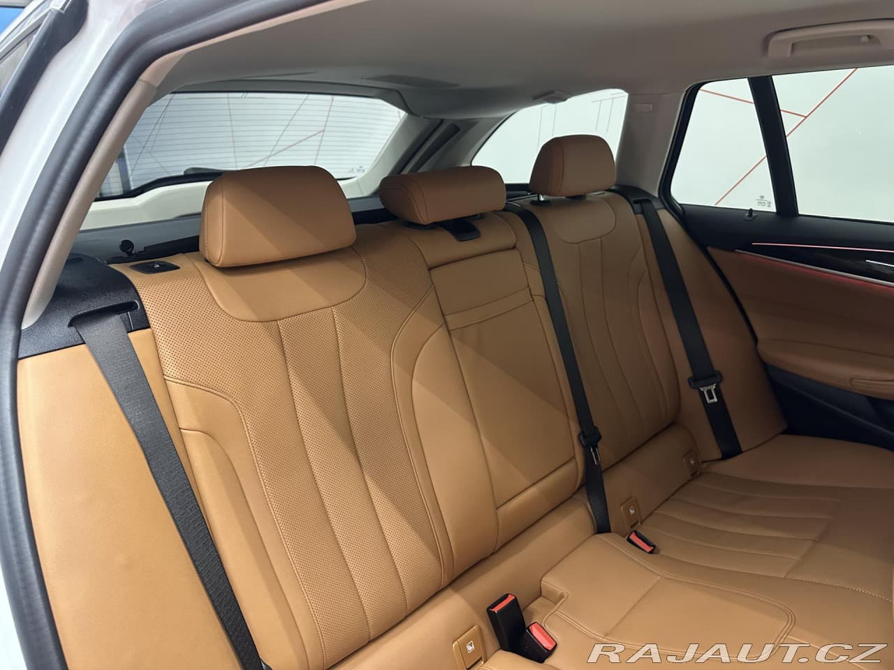 2021 BMW 5-SERIES - 13