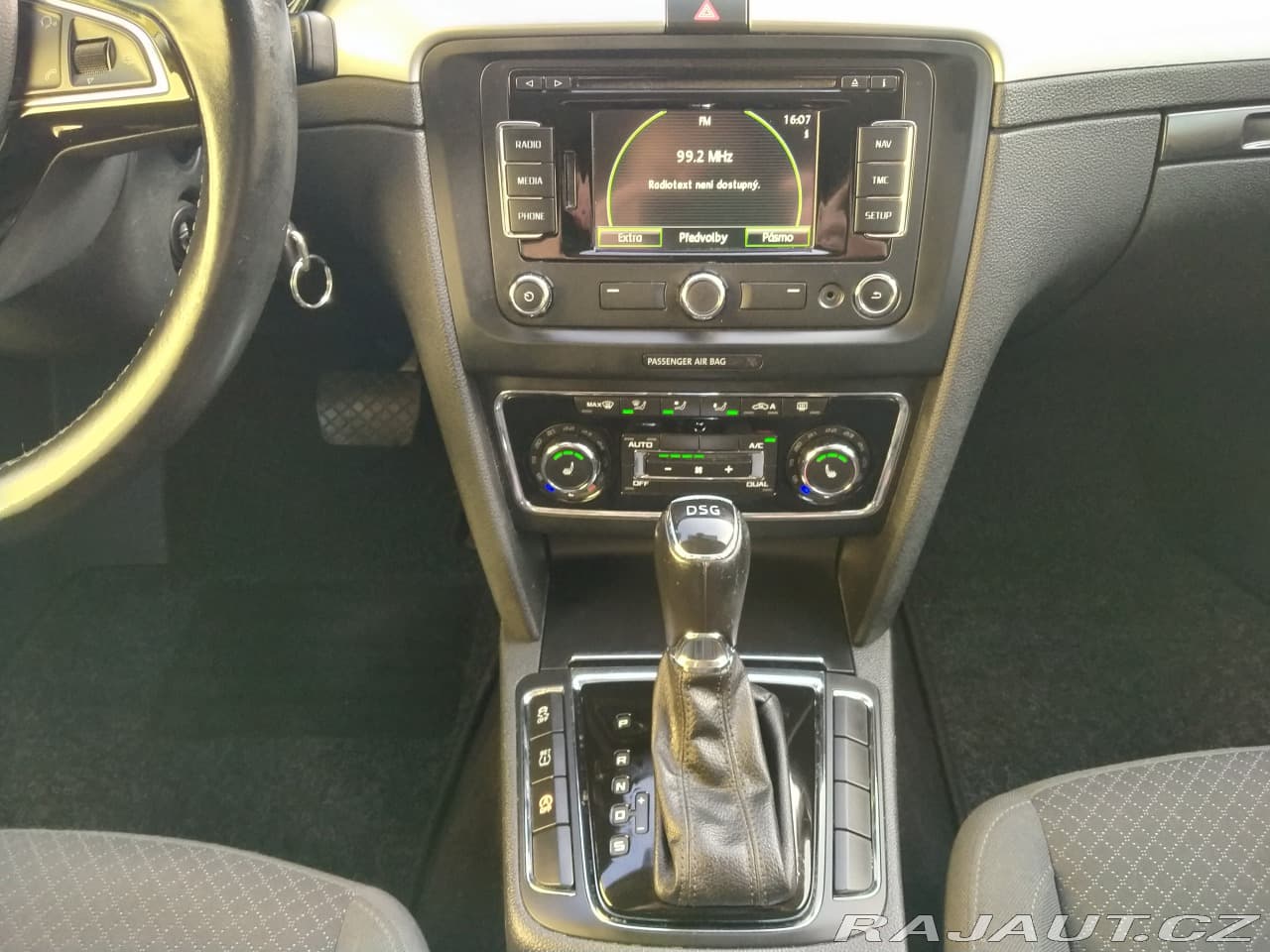 2014 Škoda Superb - 15