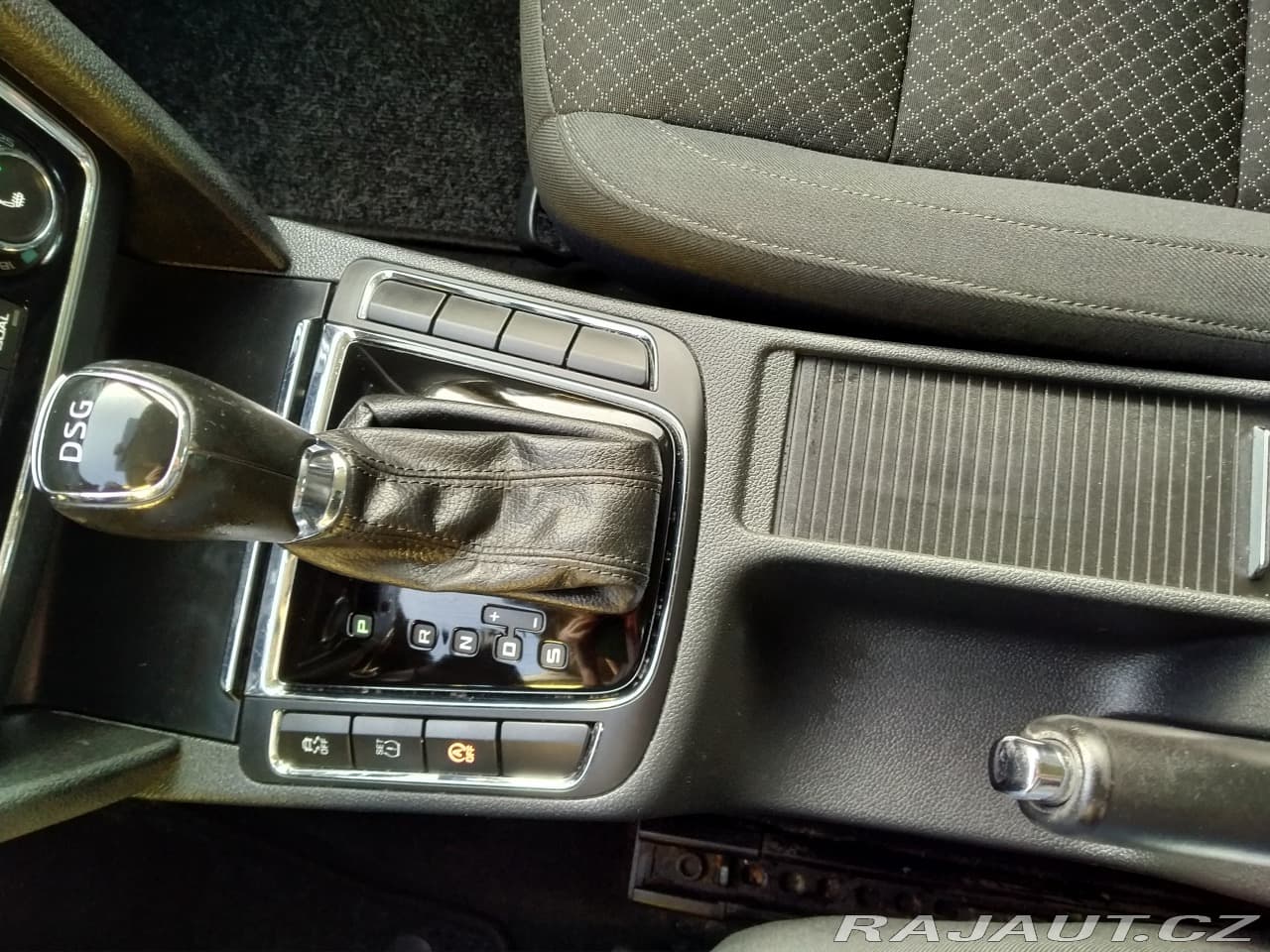 2014 Škoda Superb - 17