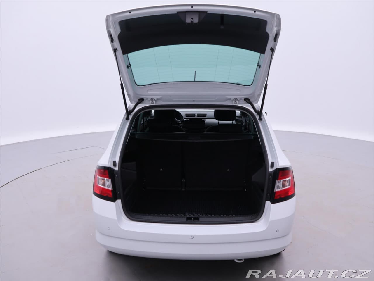 2016 Škoda Fabia - 9