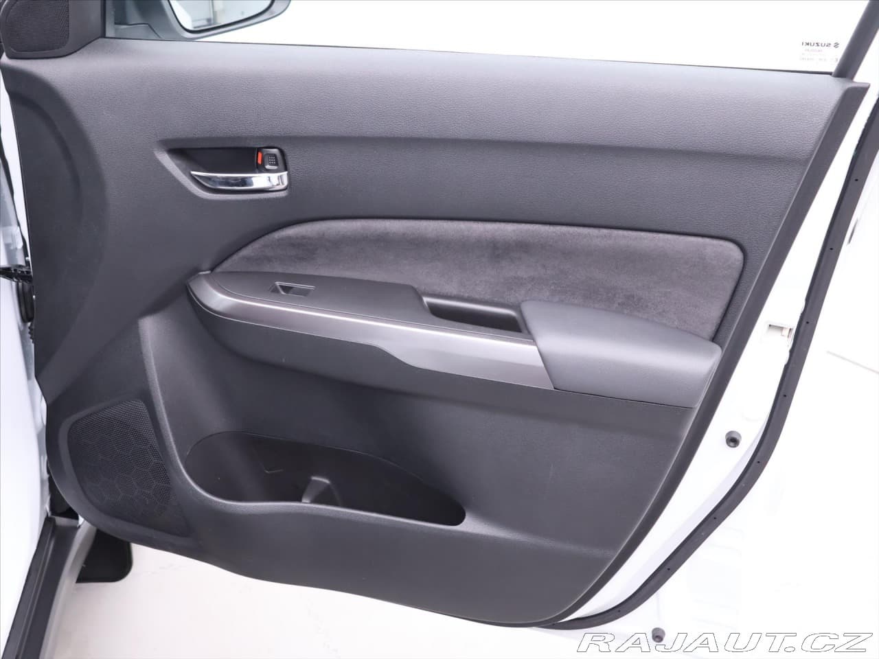 2019 Suzuki Vitara - 13