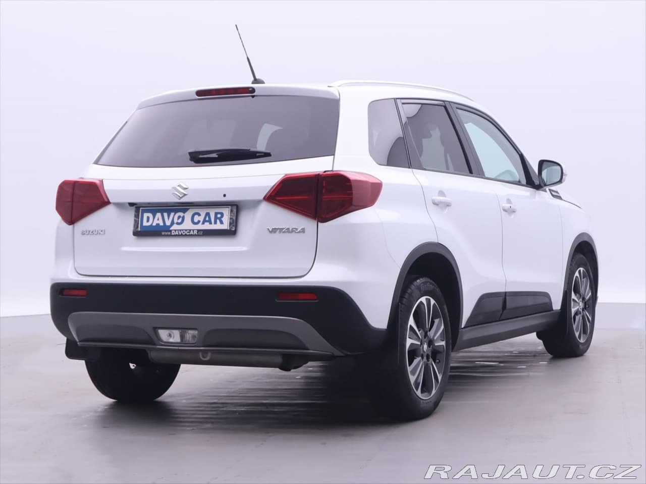 2019 Suzuki Vitara - 7