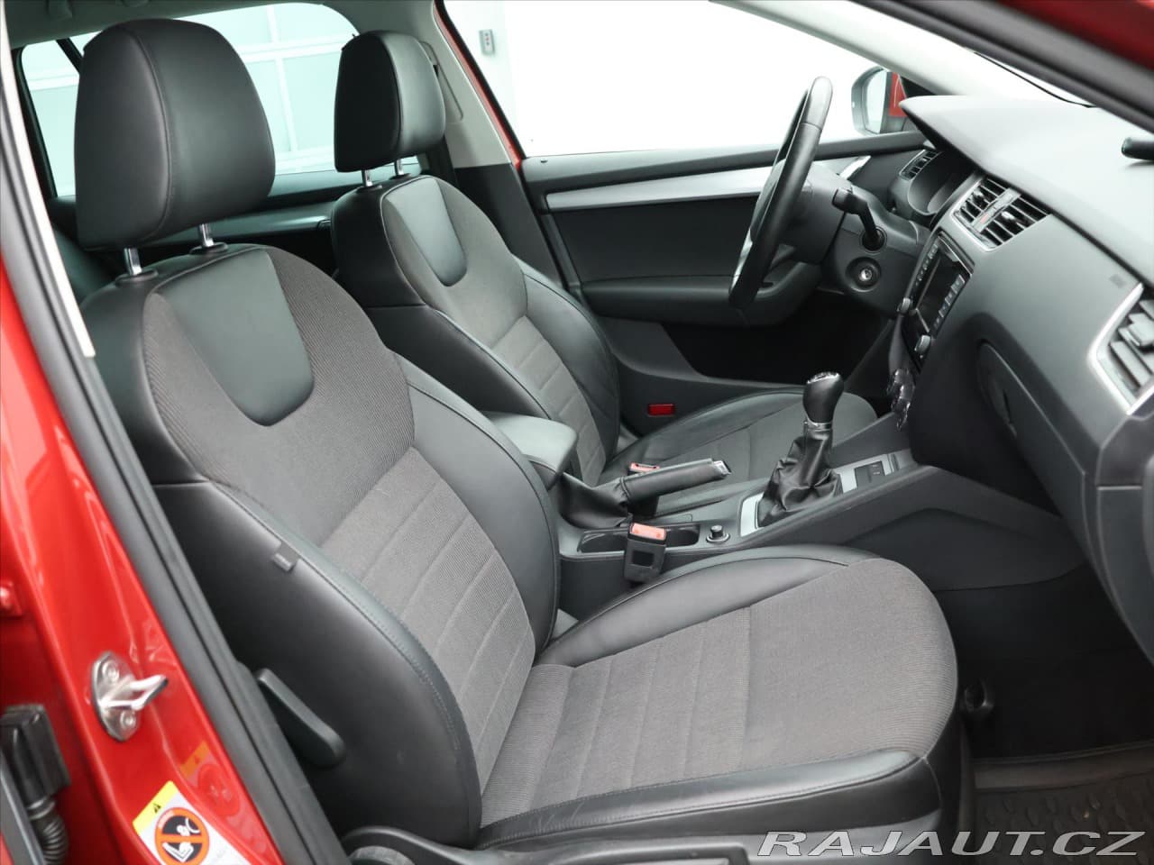 2014 Škoda Octavia - 11