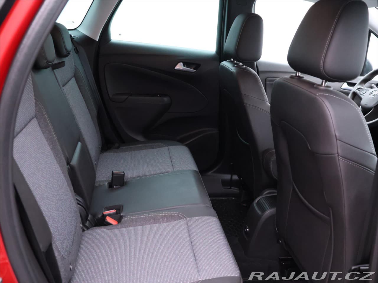 2024 Opel Crossland - 12