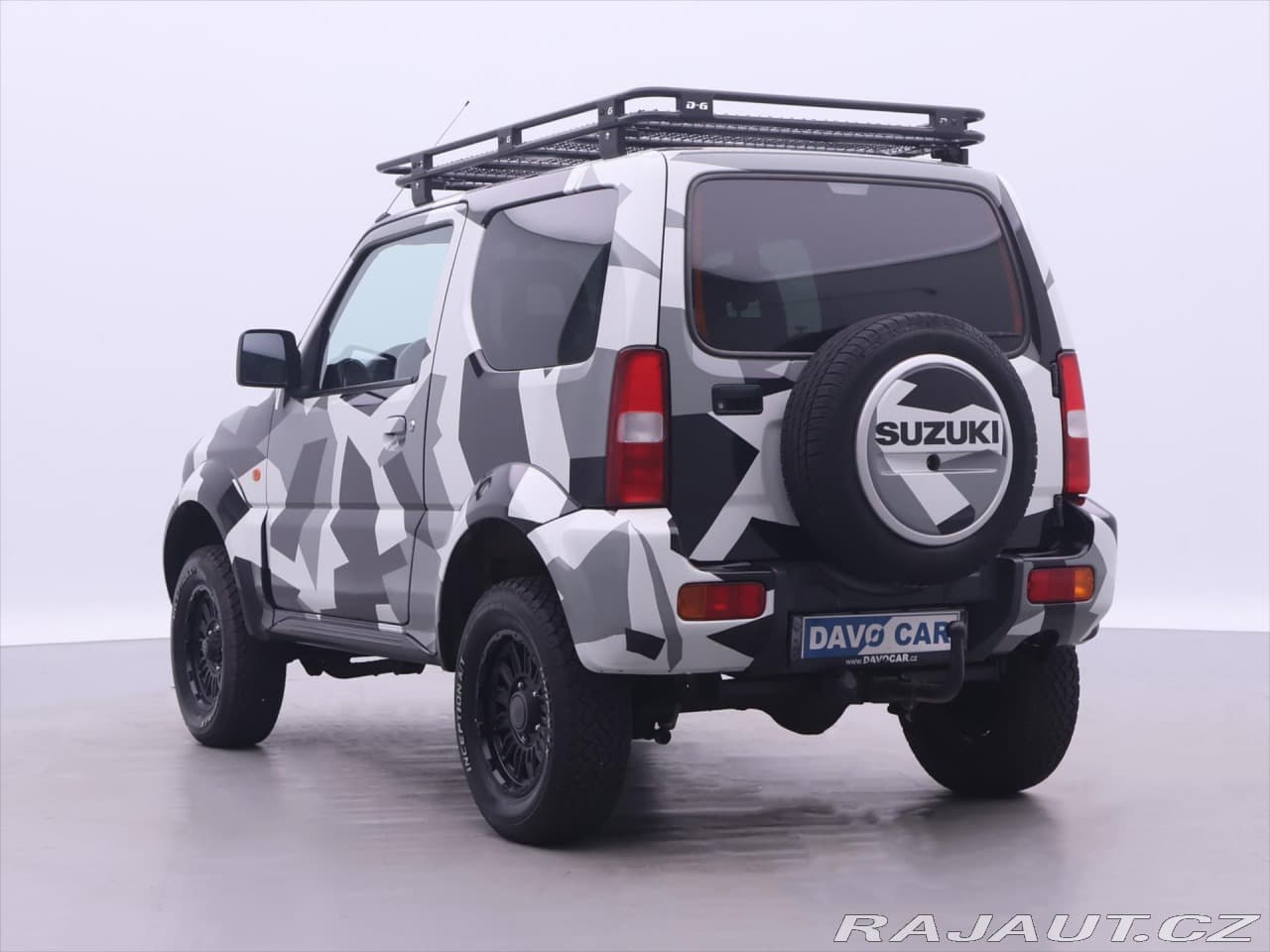2010 Suzuki Jimny - 5