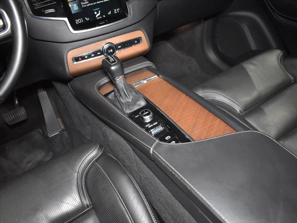 2016 Volvo Xc90 - 14