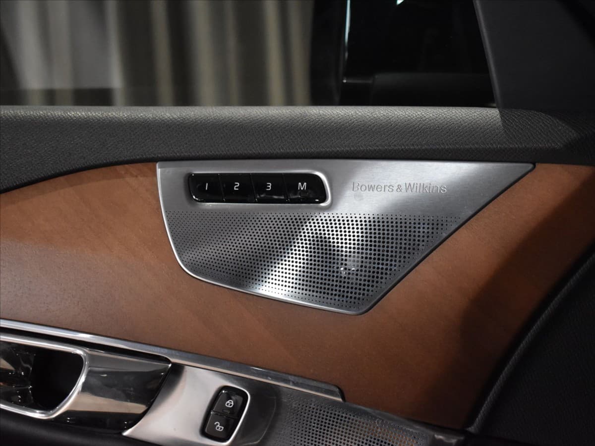 2016 Volvo Xc90 - 18