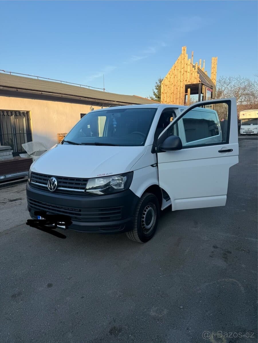 2017 Volkswagen Transporter - 2