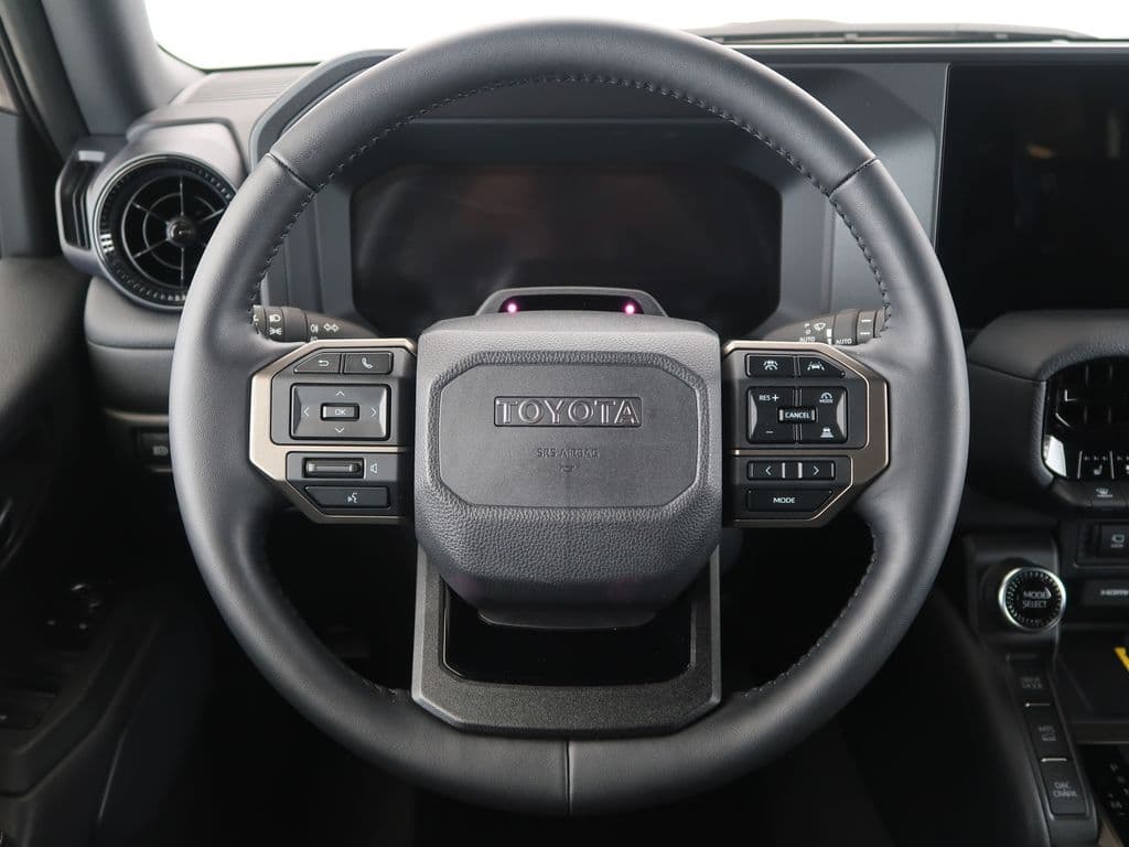 2025 Toyota Land Cruiser - 18