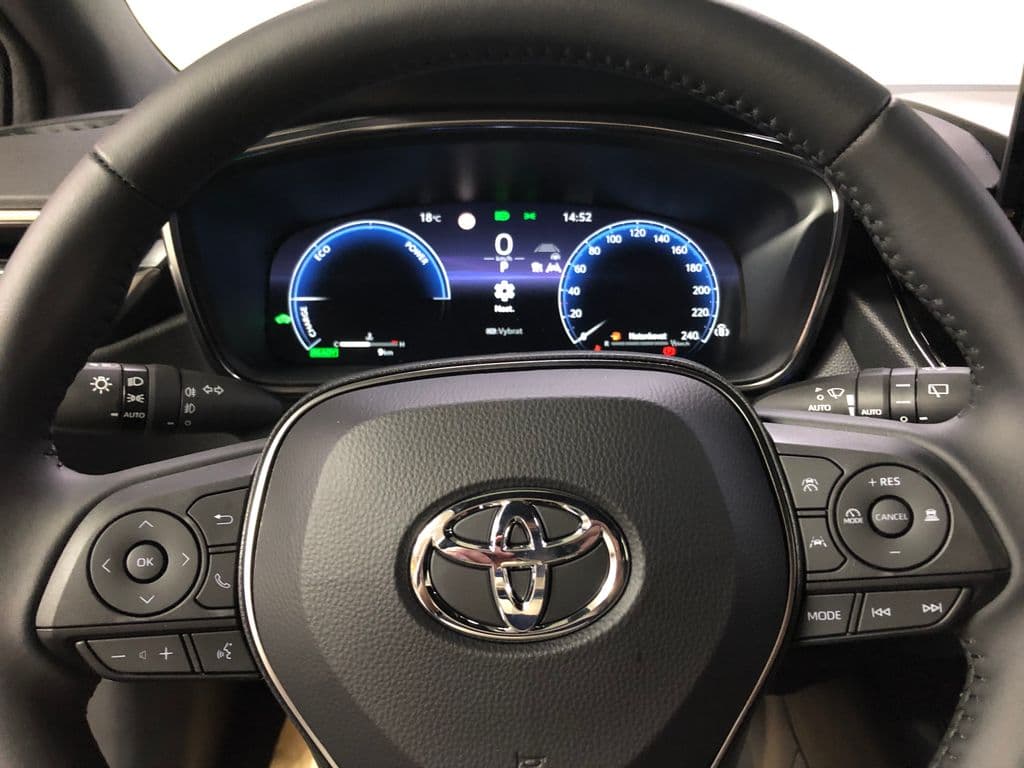 2026 Toyota Corolla - 16