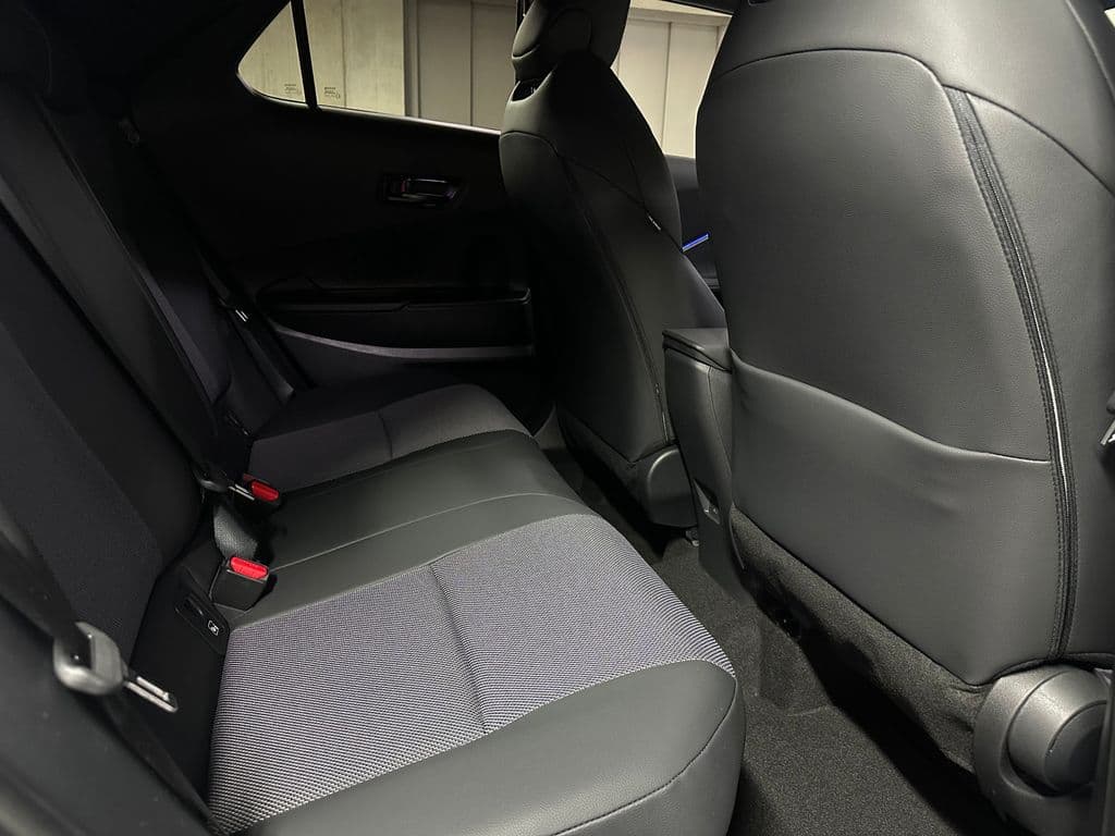 2025 Toyota C-Hr - 12