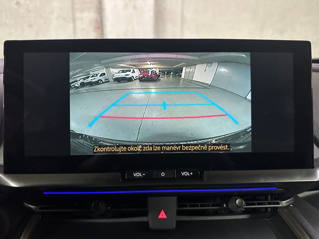 2025 Toyota C-Hr - 16