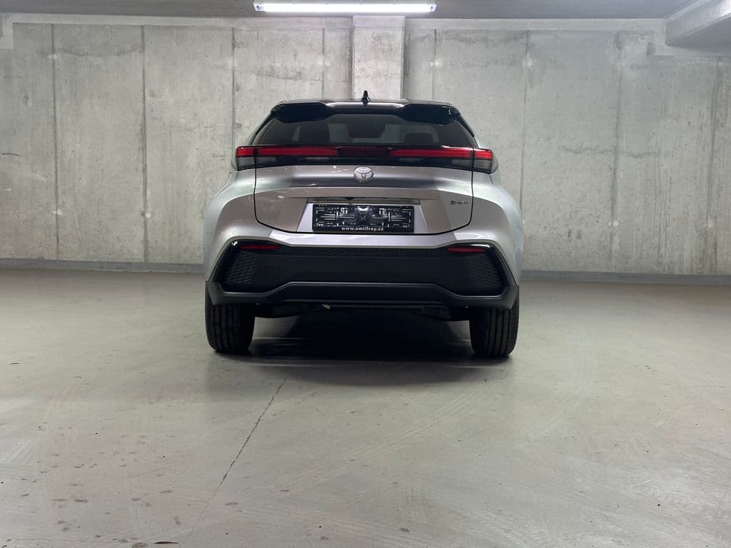 2025 Toyota C-Hr - 6