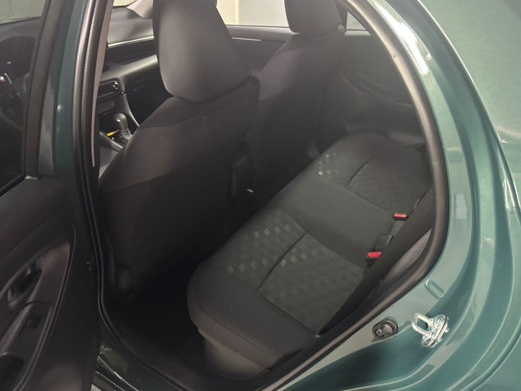 2025 Toyota Yaris - 10