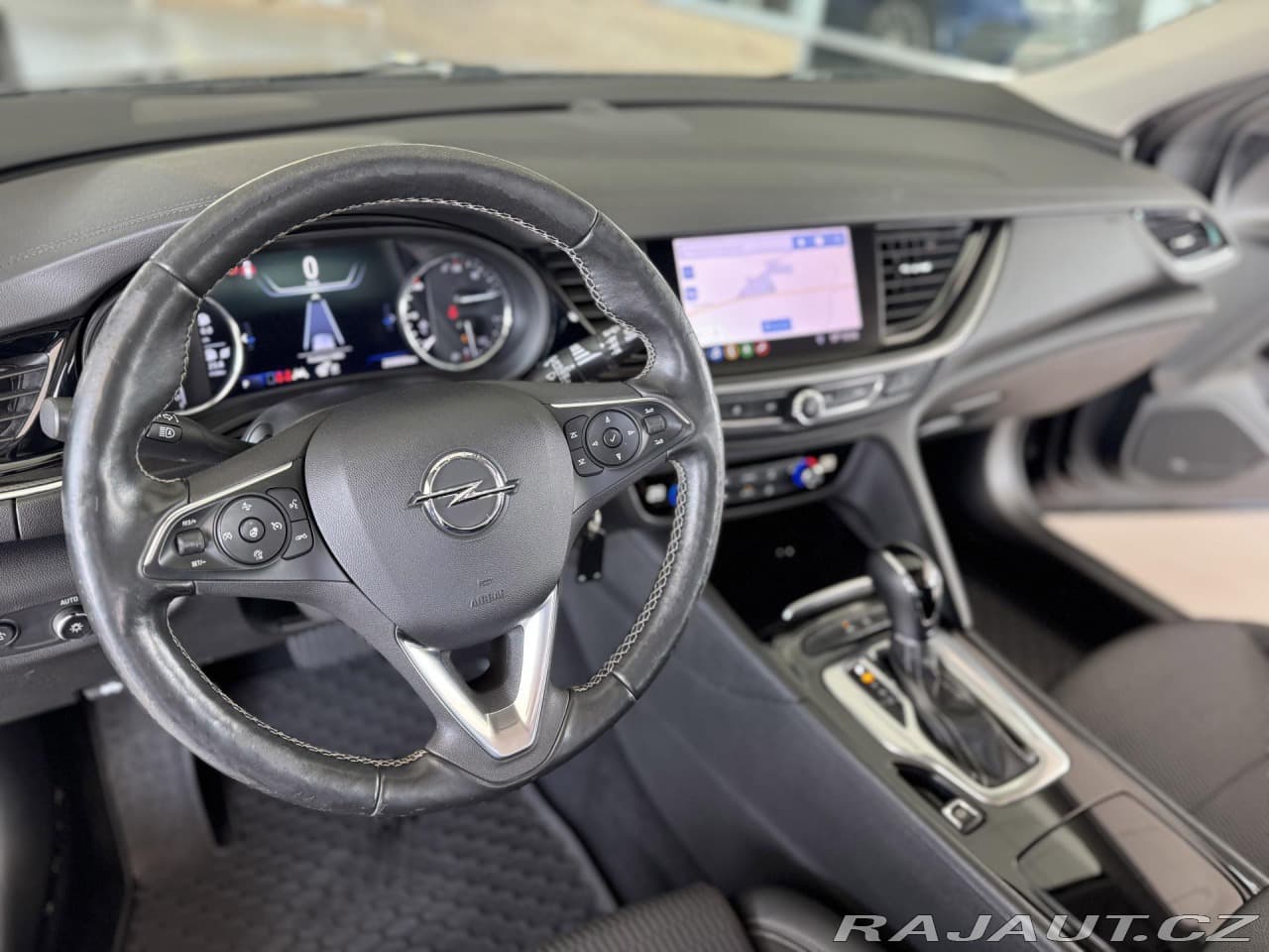 2021 Opel Insignia - 10