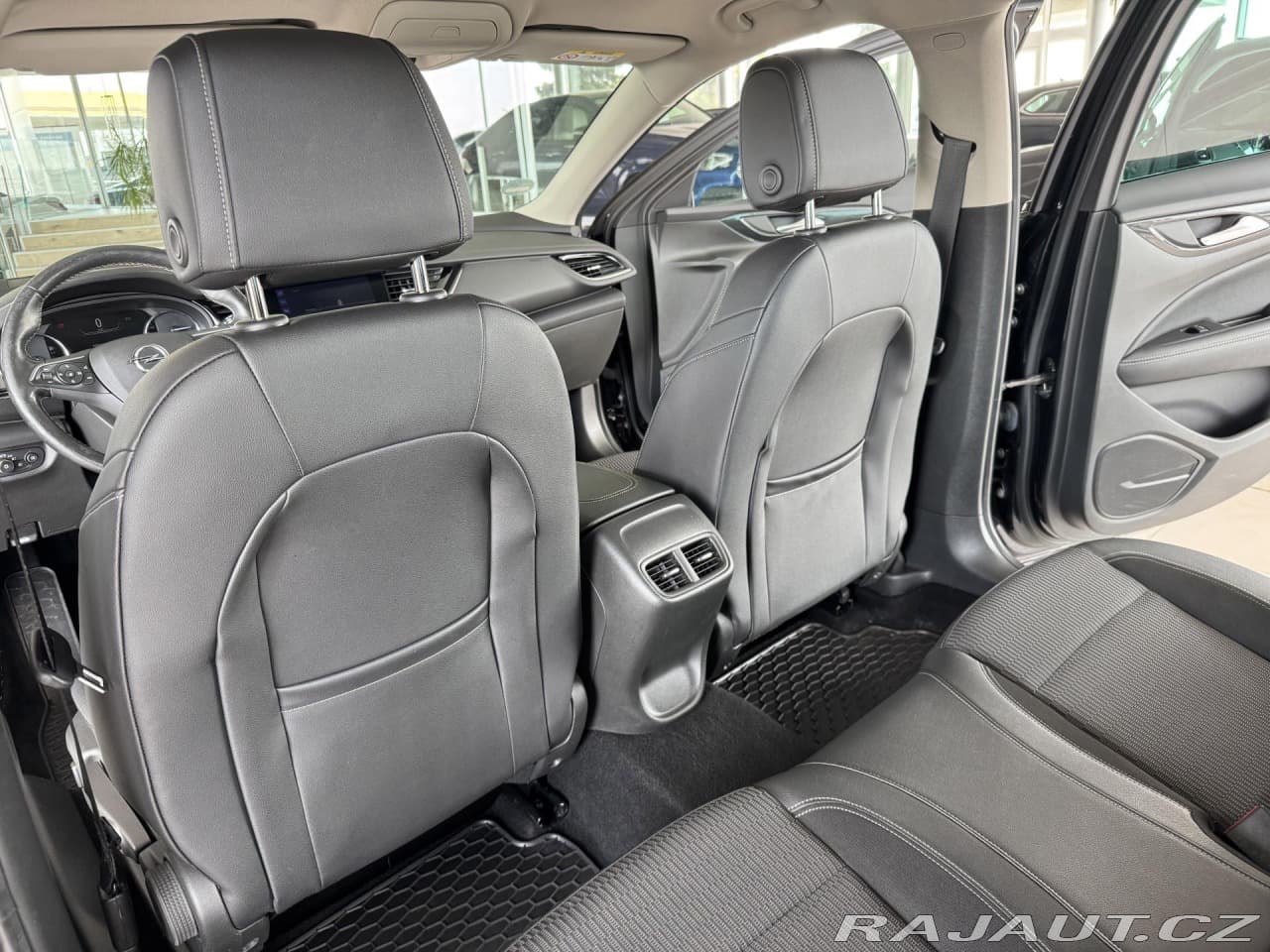 2021 Opel Insignia - 15