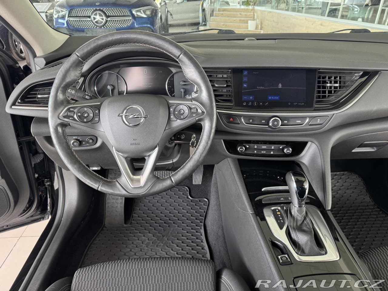 2021 Opel Insignia - 18