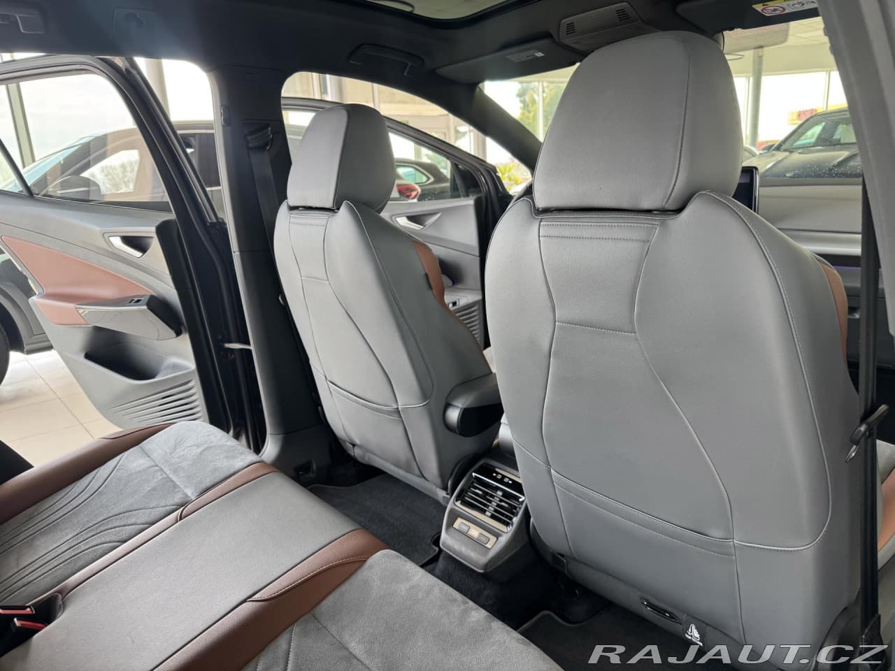 2021 Volkswagen Id.4 - 16