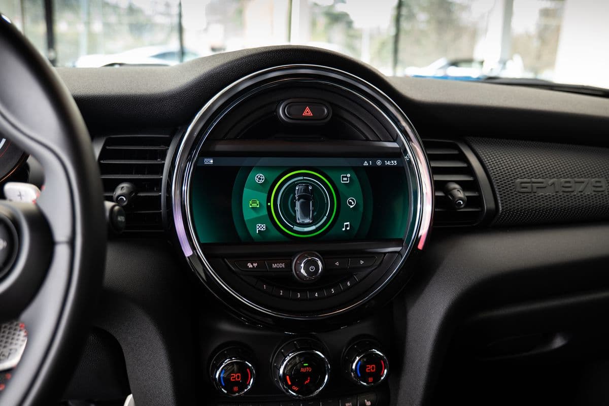 2020 Mini Cooper - 10