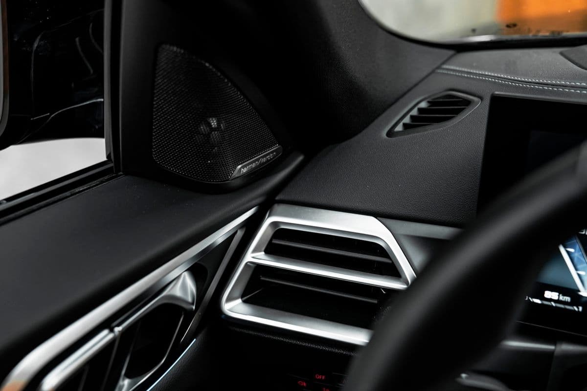 2025 BMW 4-SERIES - 10